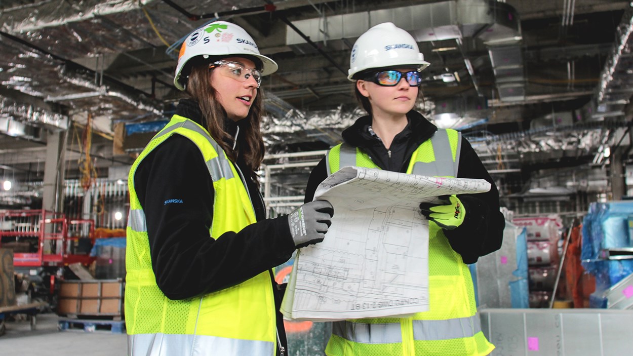 sustainability-safety-female-ppe