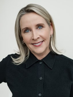 Debbie-Hutchins