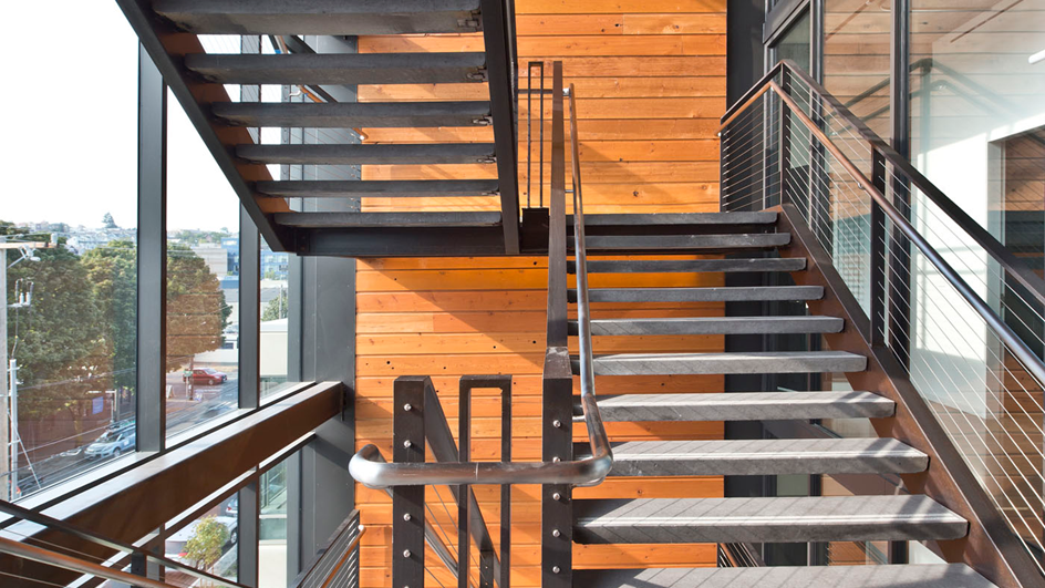Stone34-feature-stair-int