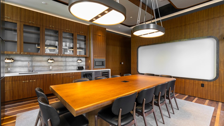 2U Ext Quarterdeck