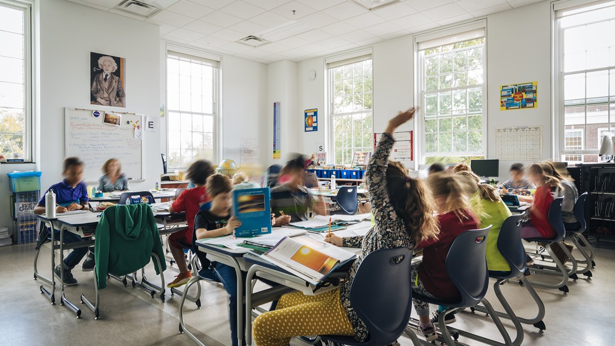 students-at-lafayette-school