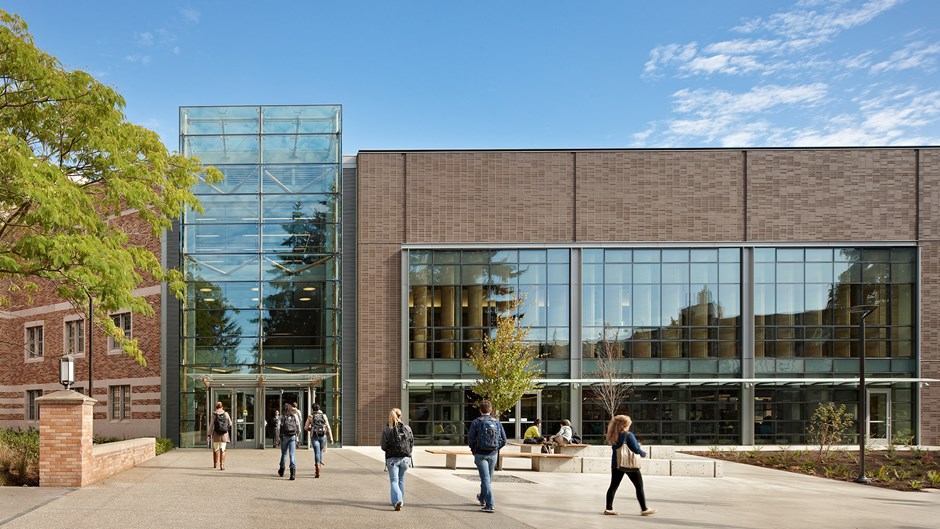 green-uw-hub-exterior