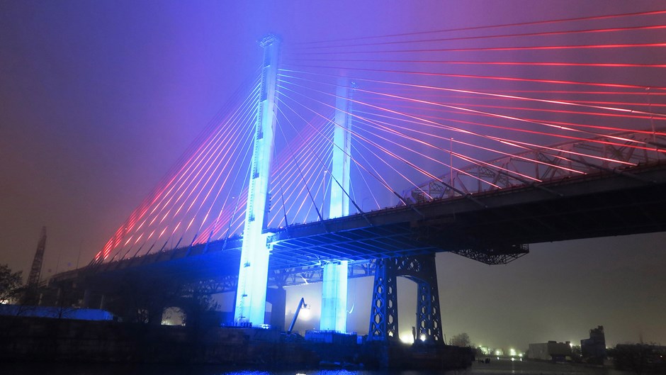K-bridge-main-span-opening