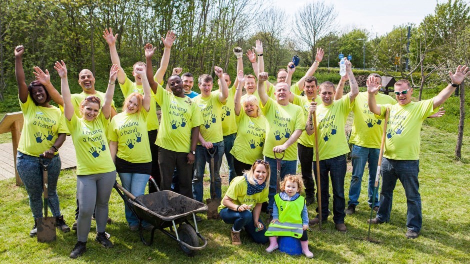 skanska_volunteers_park_croydon