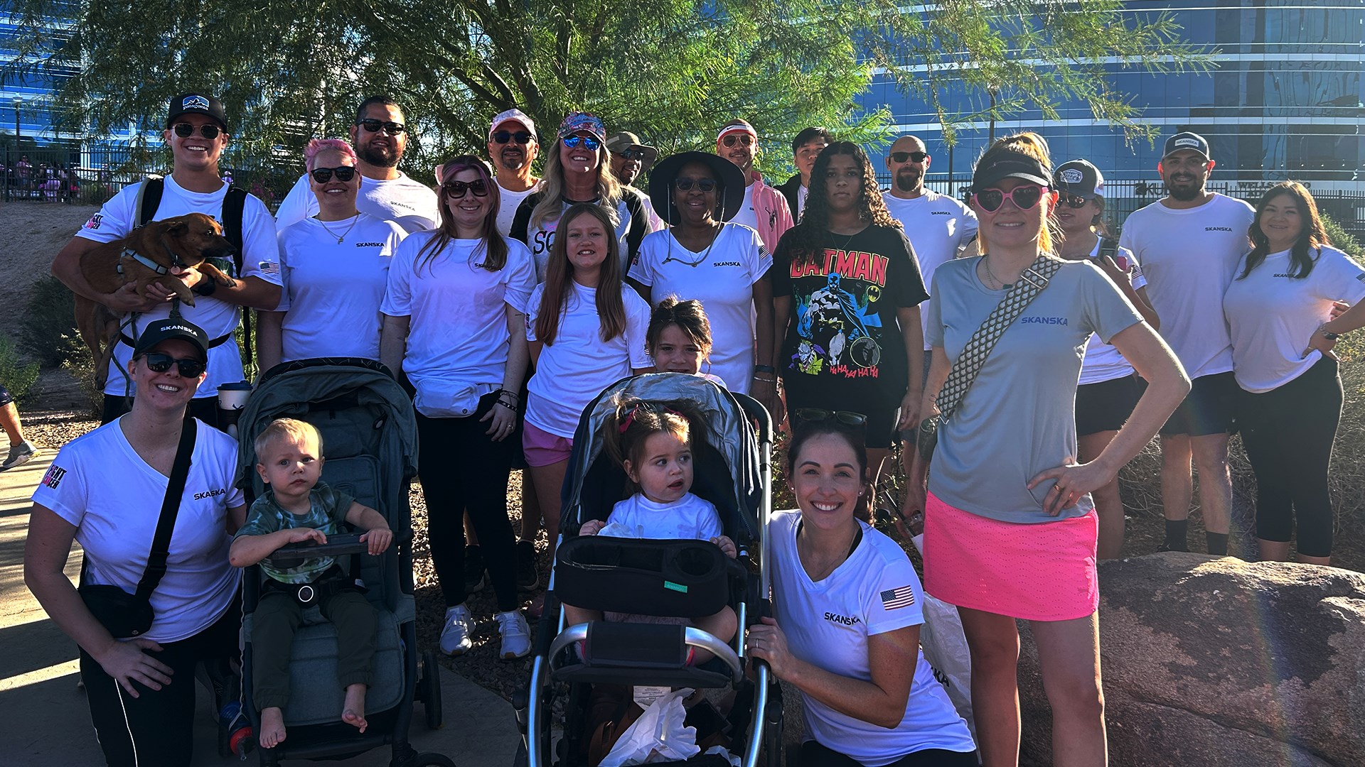 Our Phoenix, Arizona team walked along the Tempe Town Lake waterfront during the Making Strides for Breast Cancer walk. Together, they raised over $3,400 to support breast cancer awareness and research efforts.