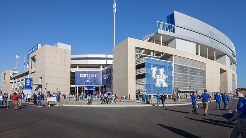 commonwealth-stadium-university-of-kentucky